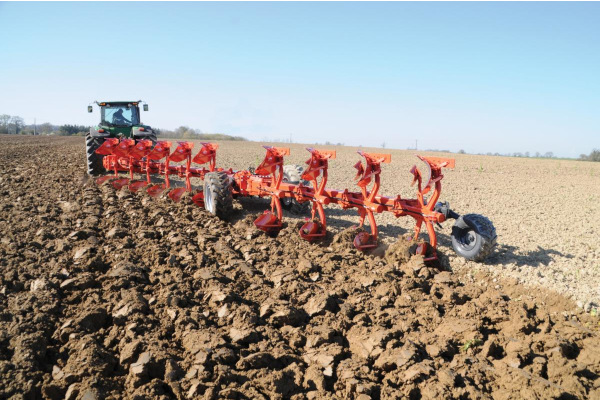 Kuhn | Plows | Semi-Mounted Rollover Plows for sale at Rusler Implement, Colorado