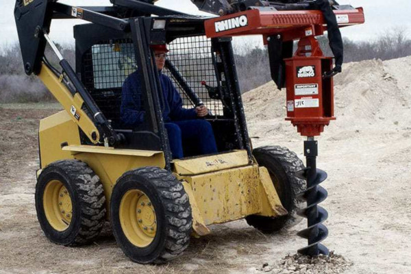 Rhino | Hydraulic Drive | model H200 for sale at Rusler Implement, Colorado